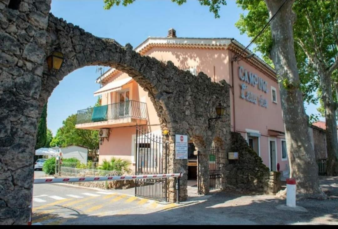 Mobil Home L'Eau Vive Les Arcs-sur-Argens エクステリア 写真